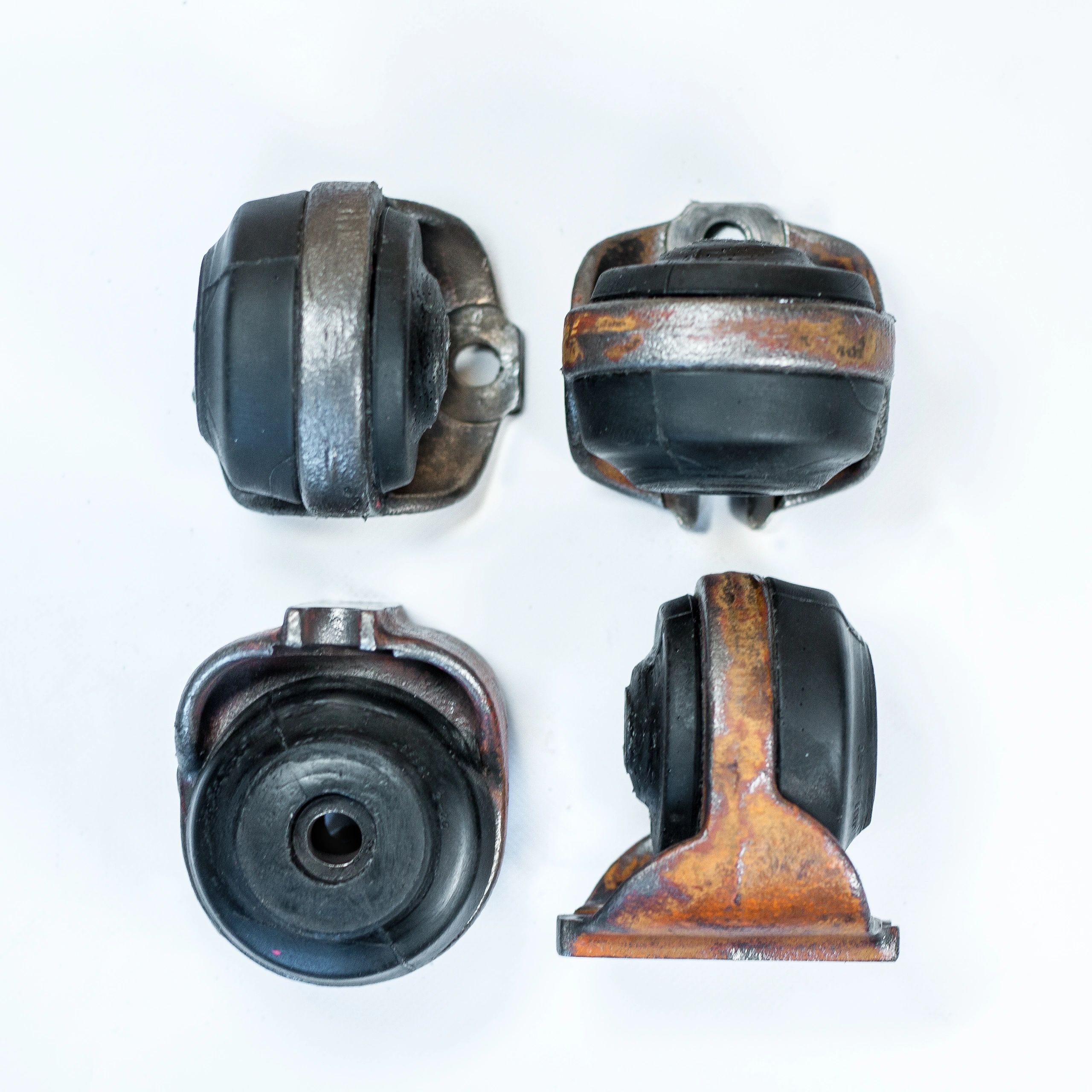Anti-vibration rubber mount component