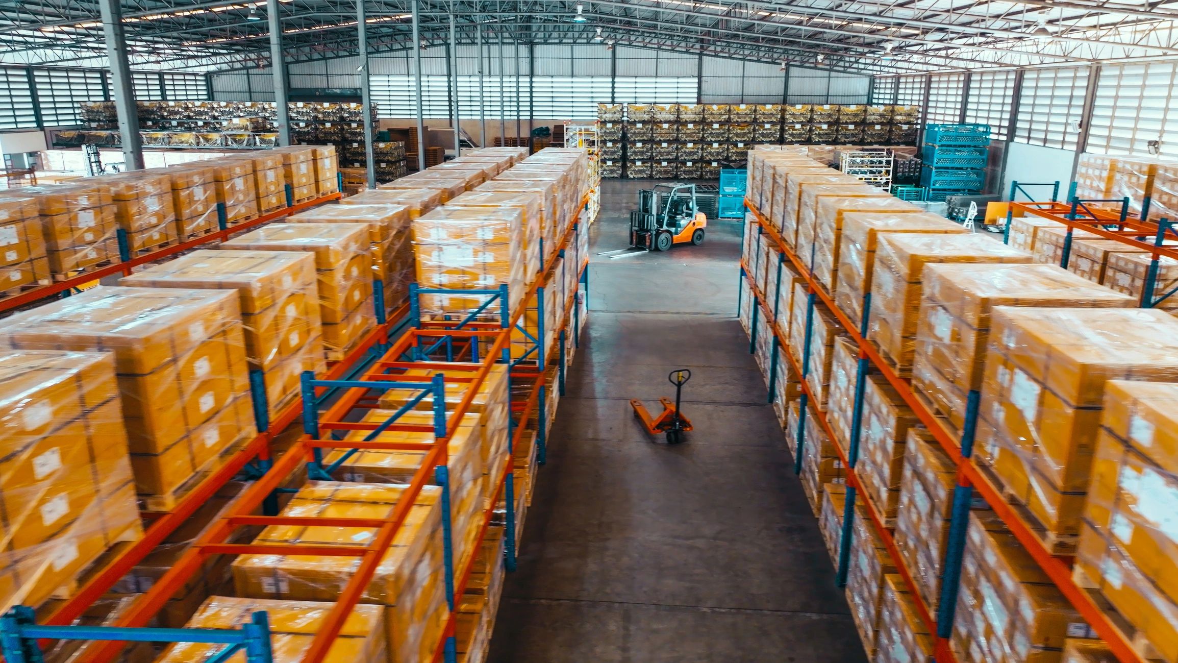 Organized factory storage and logistics area
